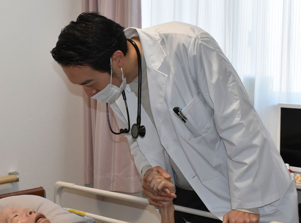 ご自宅で適切な医療支援を行います